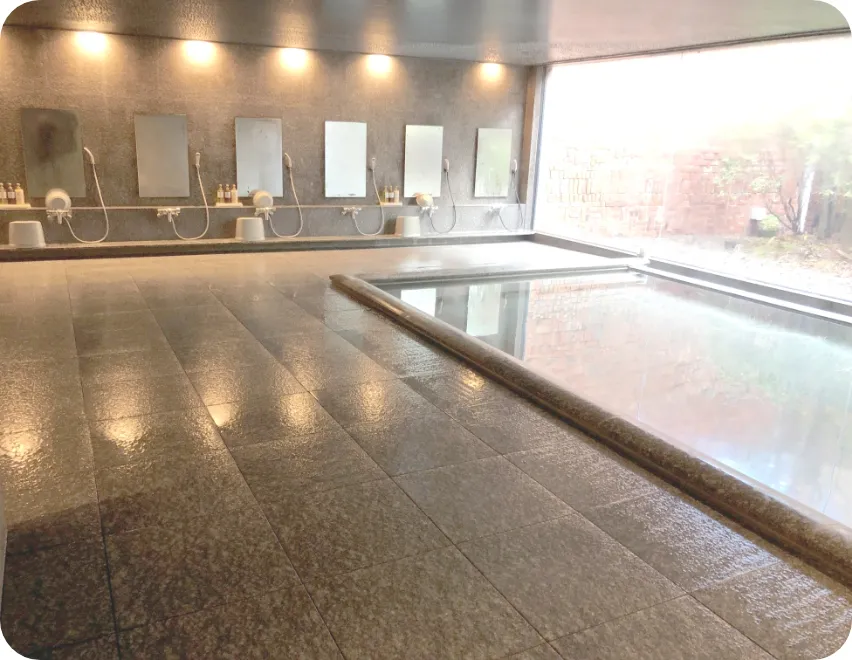 ゴルフ場清掃現場の様子1