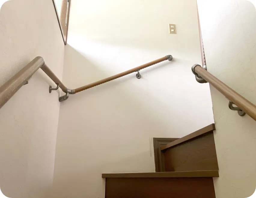 住宅改修工事 階段手すり